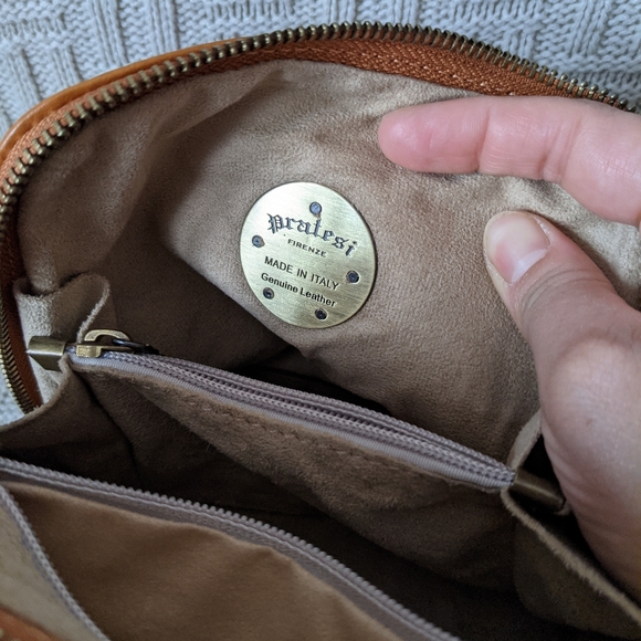 SOLD - Pratesi Firenze Crossbody Bag - EUC - Picture 15 of 16